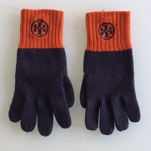 Tory Burch Women’s wool gloves